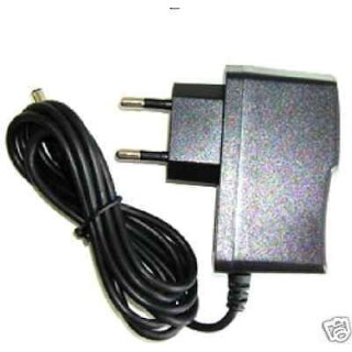 Netzteil AC-DC Adapter 12 V / 600 mA
